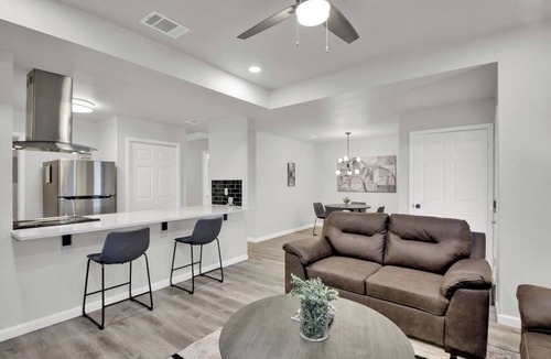 Taylor House | Peppercorn Orange in Taylor TX