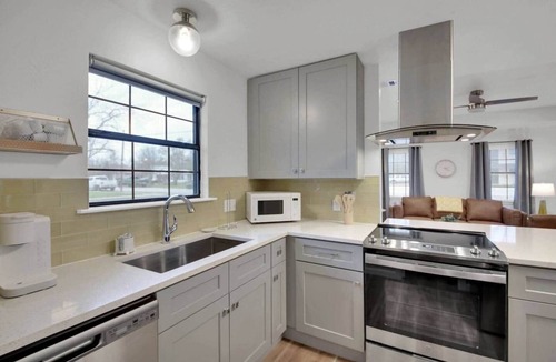 Taylor House | Peppercorn Yellow in Taylor TX
