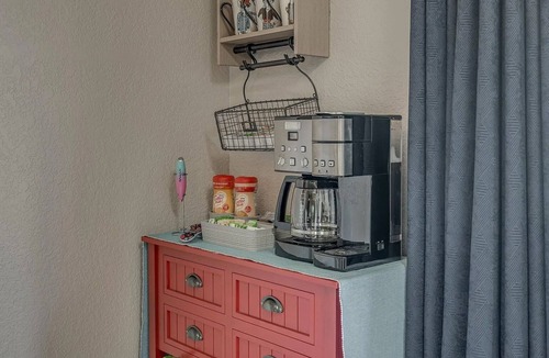 Norman House | Peppertree Retreat only 3 miles toOU! . Book your OU event stay now!