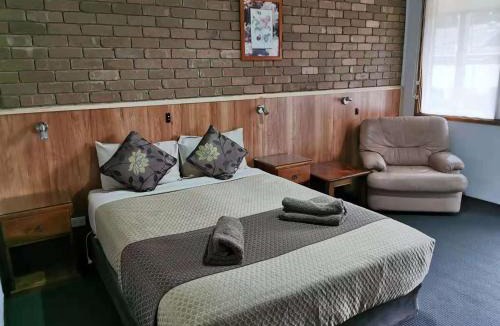 Delacombe Hotel | Peppinella Motel