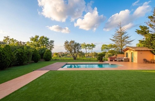 Perelada Villa | Peralada Pearl: where vacations become tradition.