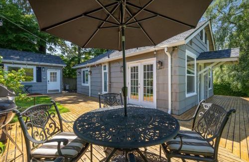 North Beach/Blue Ridge House | Perch - Ballard Cottage
