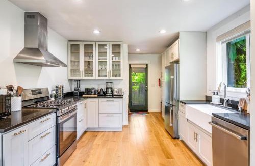 North Beach/Blue Ridge House | Perch - Ballard Delight