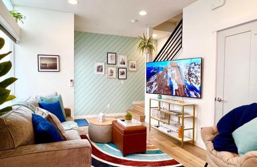 Broadway House | Perch - Capitol Luxe Two