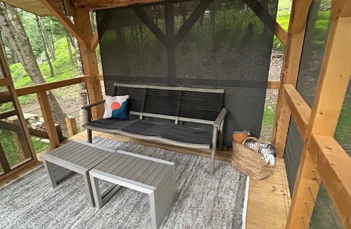 Pond Eddy RV Rental | peRch'D experience elevated camping