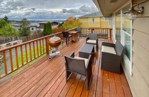 Lake Forest Park House | Perch - LFP View Home