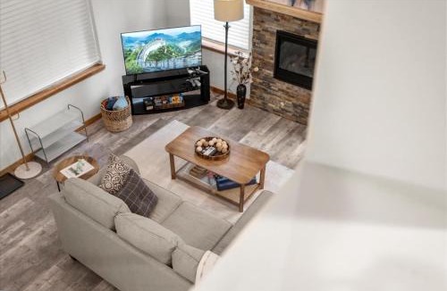 Paradise Estates House | Perch - Mowich Cozy