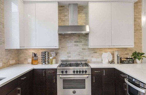 Lower Queen Anne House | Perch - Walk to Space Needle | 3BR/2BA Home w Parking!