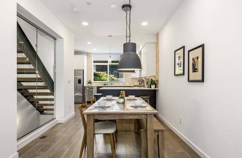 Lower Queen Anne House | Perch - Walk to Space Needle | 3BR/2BA Home w Parking!