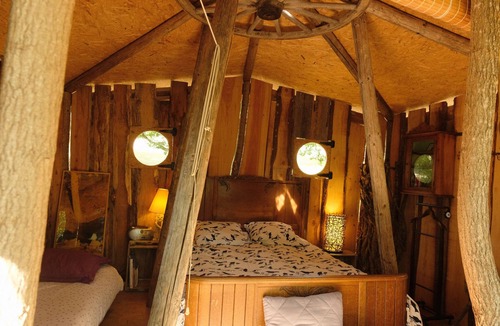 Donzy House | Perched guest room