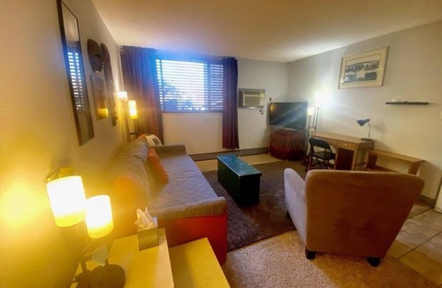 Martin Acres Condo | Perefect Condo for your Boulder Getaway