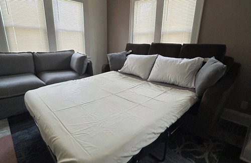 Northeast Minneapolis House | Perfect 1-bedroom house in vibrant Minneapolis