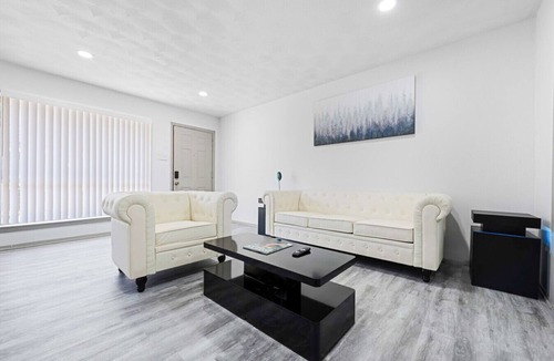 Dallas Apartment | Perfect 1 BR 5 minutes from Downtown