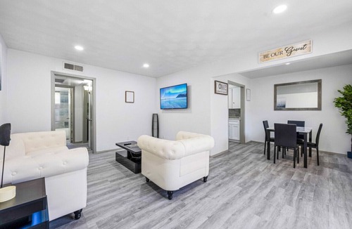 Dallas Apartment | Perfect 1 BR 5 minutes from Downtown