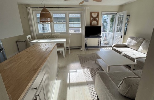 Sea Isle City Condo | Perfect 2 bedroom rental in the heart of Sea Isle City!