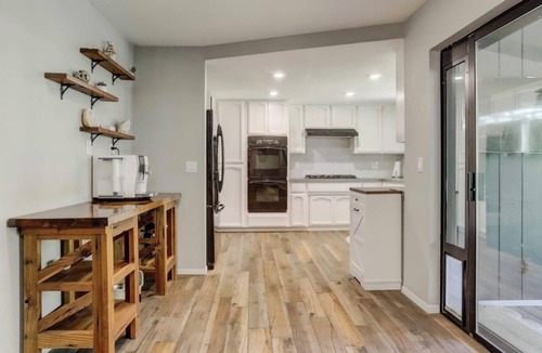 North Auburn House | Perfect 3-bed house with swimming pool, hot tub, pool table, & cold plunge.