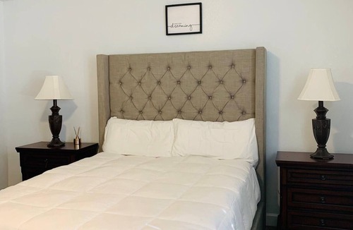 McNair House | Perfect 3-bedroom house with AC in peaceful Baytown