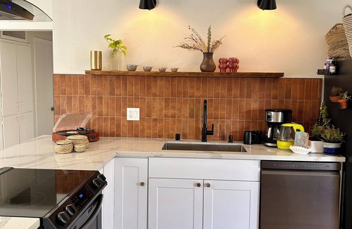 Montgomery Village House | Perfect 3-bedroom townhome walking distance to Whole Foods in Santa Rosa