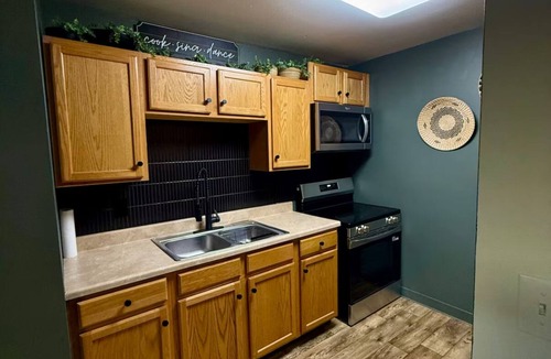 Potsdam House | Perfect 3-bedroom townhome in downtown Potsdam