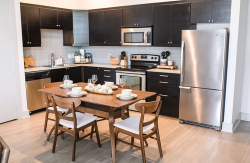 Fort Worth Apartment | Perfect 4 Work Trips ~ Cozy 1BR Escape! Pets OK!