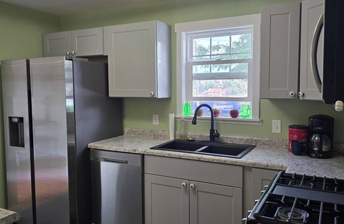 Casper House | Perfect 5-bedroom house in quaint Casper for your next getaway.