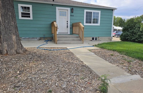 Casper House | Perfect 5-bedroom house in quaint Casper for your next getaway.