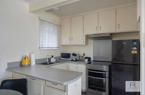 Birkenhead Apartment | Perfect Abode Birkenhead