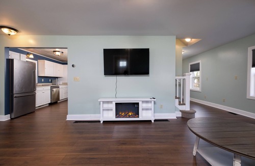 Warrensburg Cottage | Perfect Autumn Getaway!