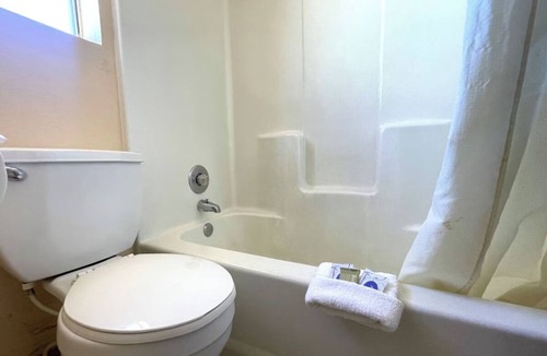 Seminole Hotel | Perfect Base for Families Exploring Seminole Attractions + Free Parking