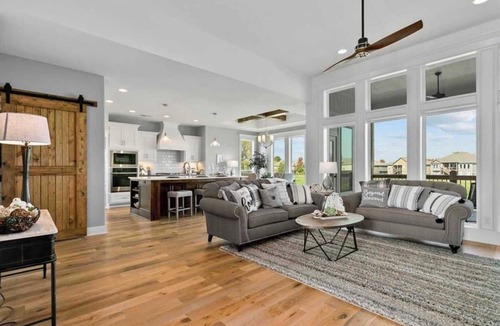 Blue Springs House | Perfect Base for the World Cup, Well Furnished