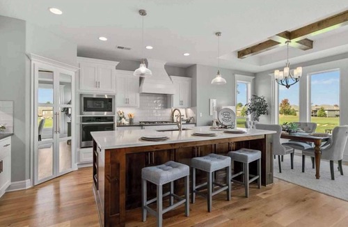 Blue Springs House | Perfect Base for the World Cup, Well Furnished