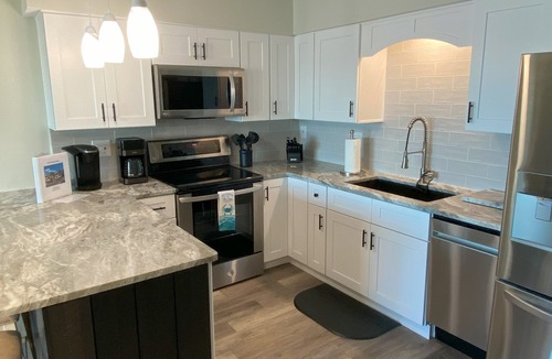Englewood Condo | Perfect Bayside Condo