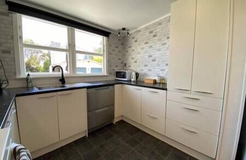 Himatangi Beach House | Perfect Beach Getaway!