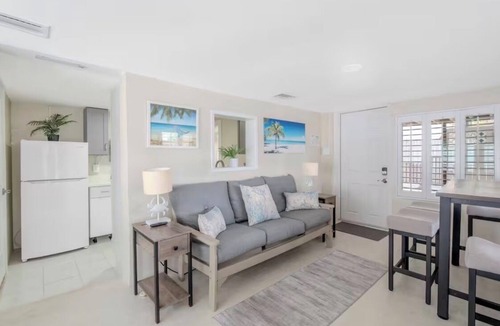 Fort Myers Beach House | Perfect Beach getaway!