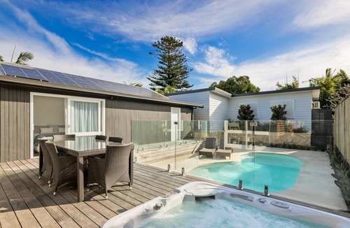 Narrabeen House | Perfect Beach Getaway