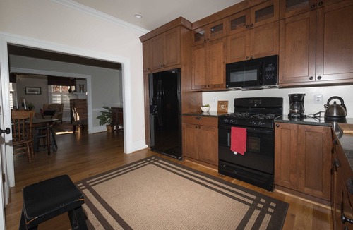Old Town West House | Perfect Blend of Historic and New with a Great Location- Walk to everything!