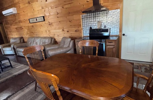Pineville Cabin | Perfect cabin setting near Elk River - Unit A
