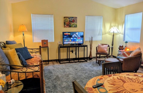 Bismarck Cottage | Perfect cottage for couples in Bismarck