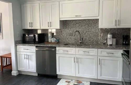 Shipyard Plantation Condo | Perfect couples retreat close to Shipyard Beach Club 193 Beachwalk