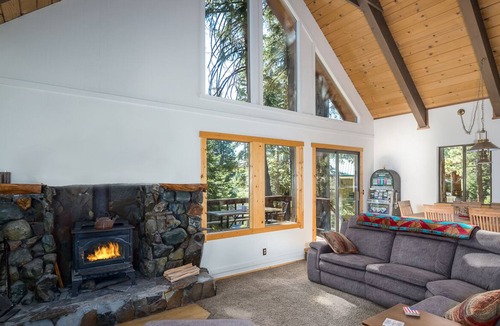 Carnelian Bay House | Perfect Deck for Grilling, Hammock 2 Relax, Serene Location