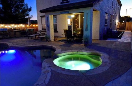 Surprise Farms House | Perfect Desert oasis