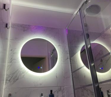 Coupvray Apartment | Perfect Disney Getaway - Private Parking