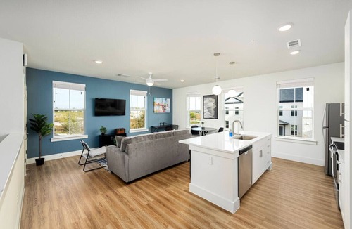 Pflugerville Apartment | Perfect Environment w toptier furnishing/amenities