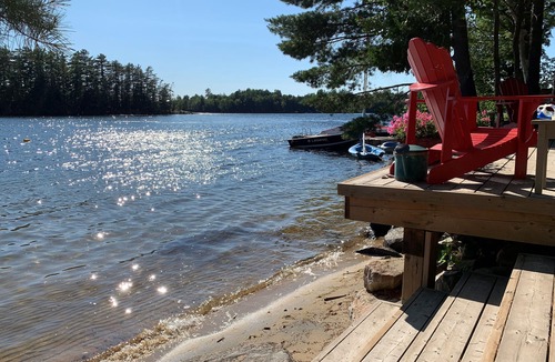 Algonquin Highlands Cottage | Perfect Family Getaway - Sun, Sand, and Smiles