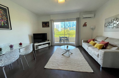Chanot - Stade Velodrome Apartment | Perfect Family apartment Central -500 m from Velodrome & Centre Prado shopping!