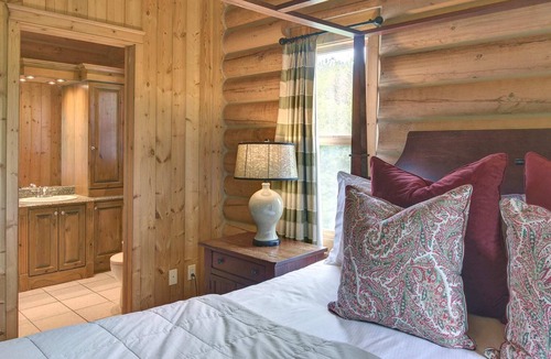 Fiddler Lake Resort Ski Chalet | Perfect family gathering place