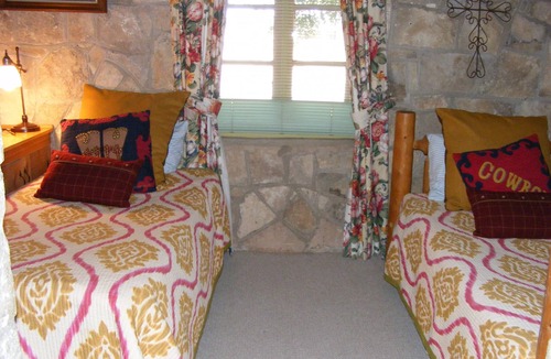 Dripping Springs House | Perfect Family Ranch Home on 1,800+ Acres, HDTV, Pool, Spa, WiFI
