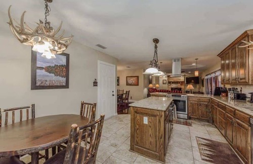 Denton Apartment | Perfect for a group getaway to see the Motor Race!
