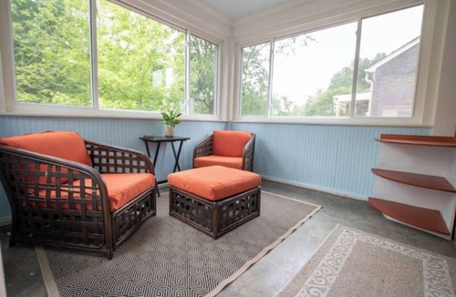 East Memphis House | Perfect for Business travelers -Midtown-locked parking