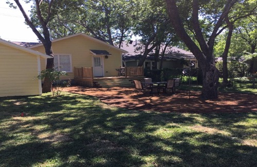 Grapevine House | Perfect for Corporate, Business or Personal Rental - 30 Day Minimum Rental